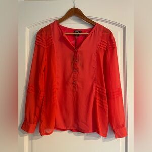 Matilda Coral-Red Long Sleeve Pintuck V-Neck Lace Accent Blouse NEW Small